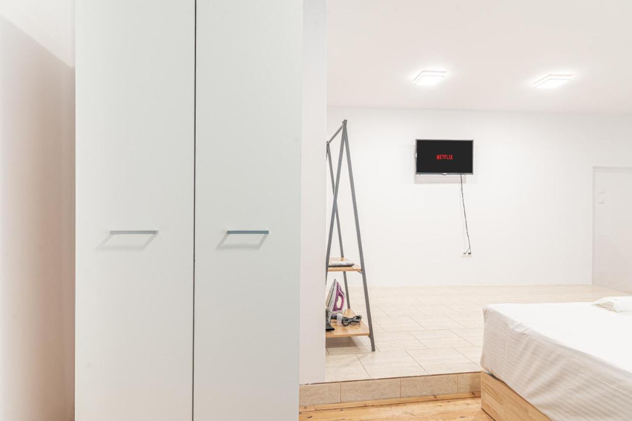 New Loft In The Heart Of City Center كاندية المظهر الخارجي الصورة