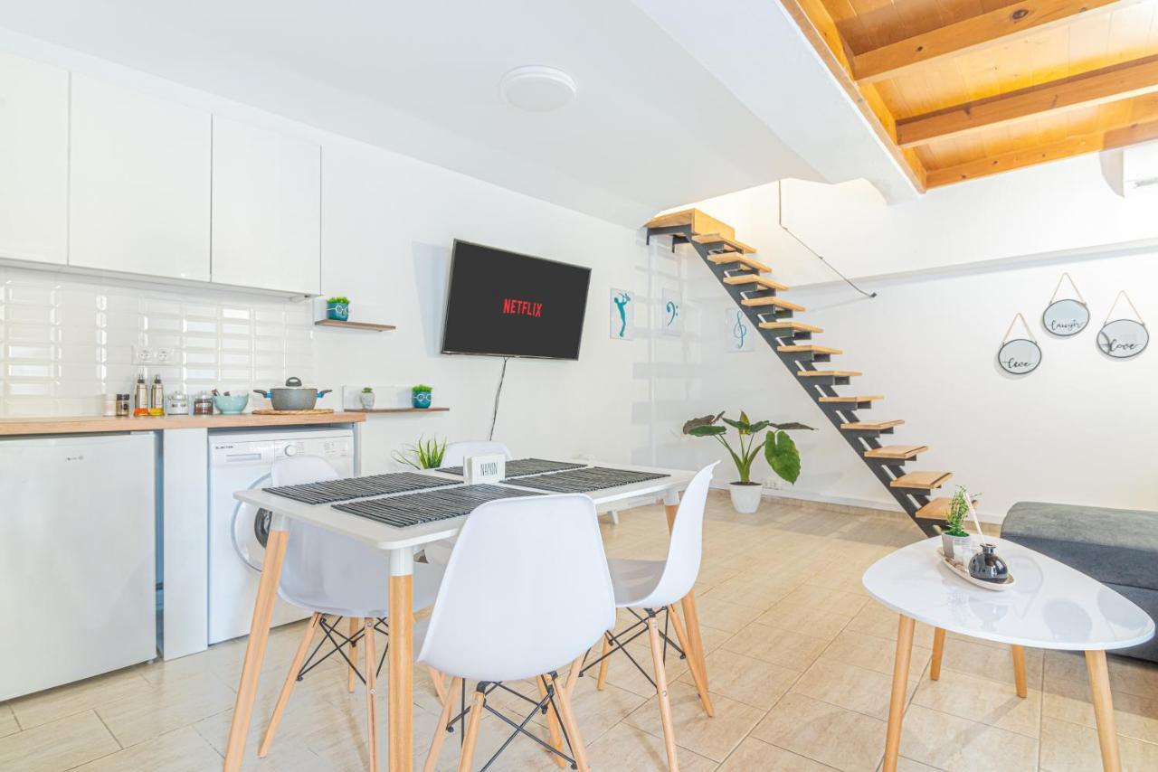 New Loft In The Heart Of City Center كاندية المظهر الخارجي الصورة