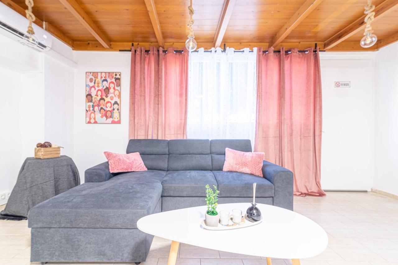 New Loft In The Heart Of City Center كاندية المظهر الخارجي الصورة
